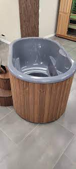 SaunaLife Model S2N – 2‑Person Hot & Cold Immersion Tub, Natural Thermo‑Pine Finish