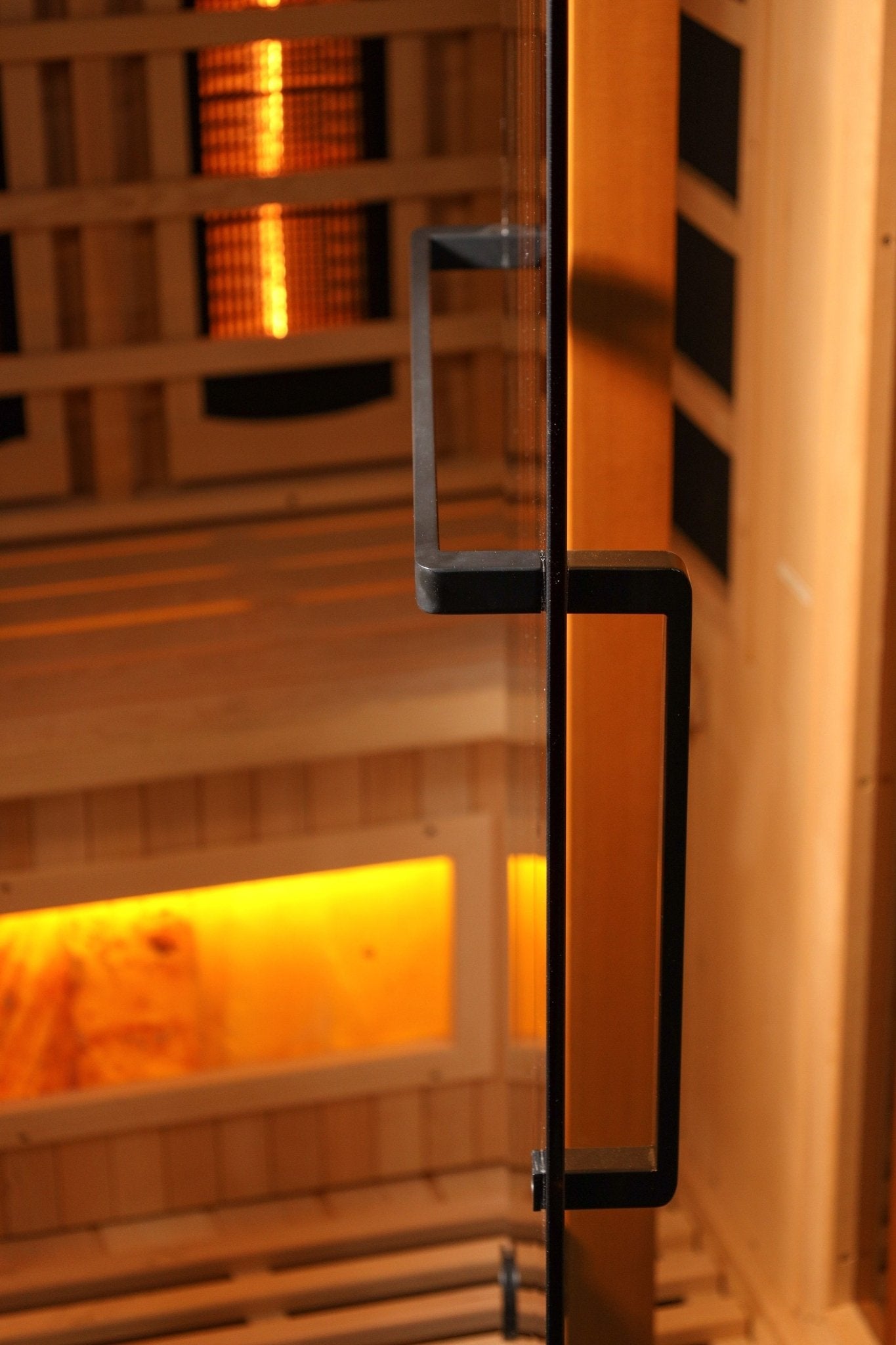 Golden Designs 4-Person Full Spectrum Near Zero EMF FAR Infrared Sauna with Himalayan Salt – Canadian Hemlock-Golden Designs Inc-InHouse Wellness