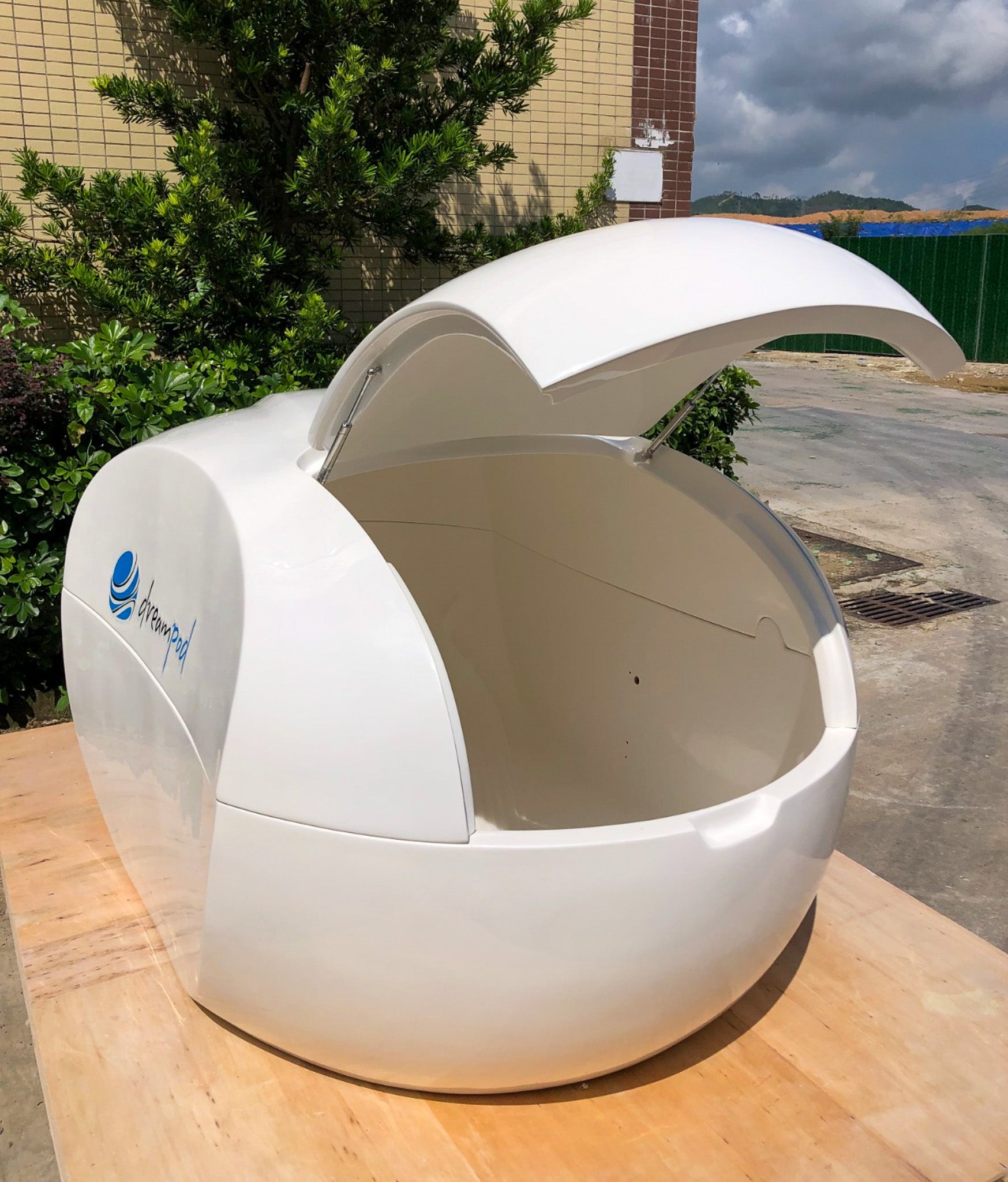 Home Float Flex by DreamPod – Affordable Float Pod for Home Use with Space-Saving Design-Dream Pod-InHouse Wellness