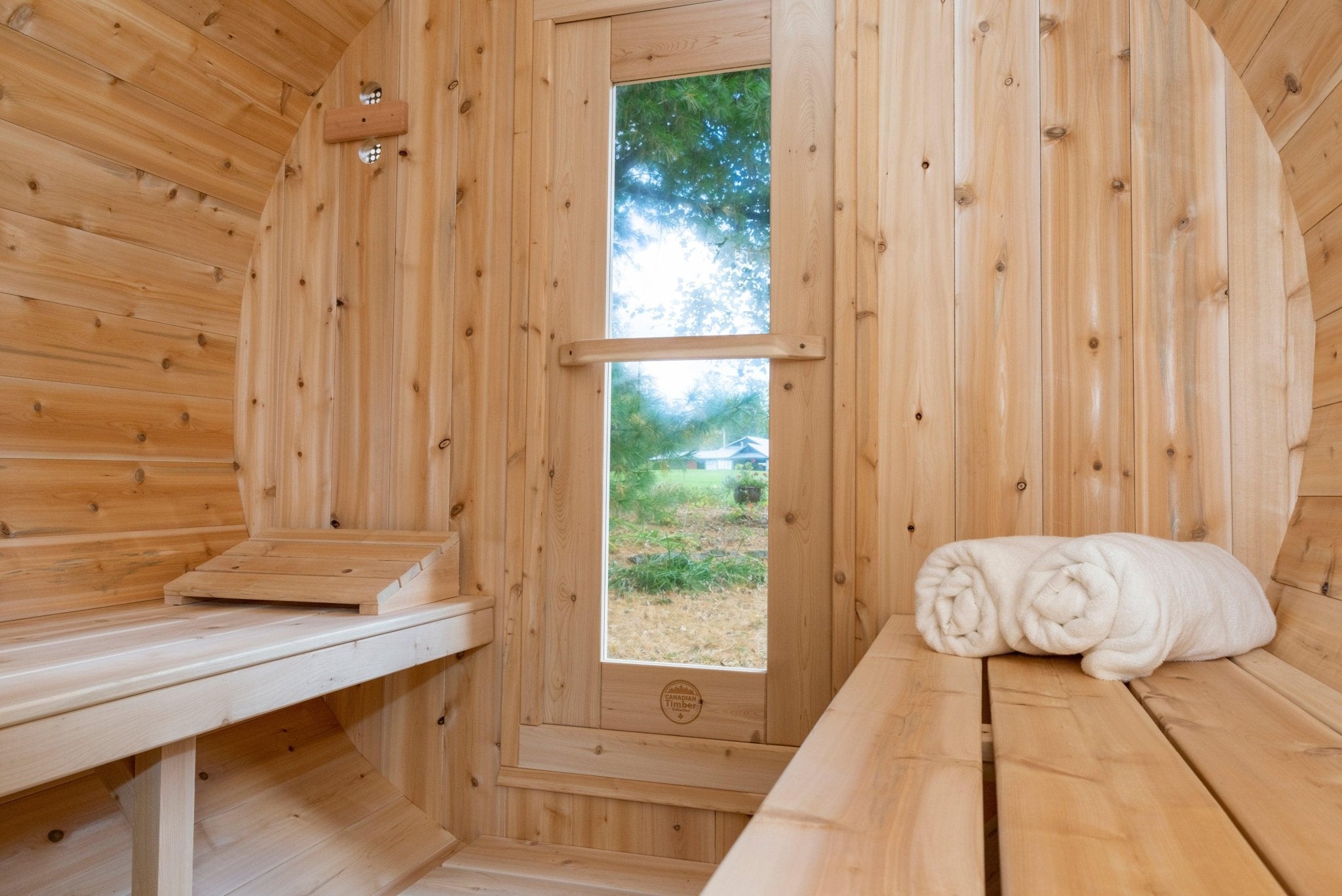 LeisureCraft Serenity Barrel Sauna – Fits 3-4 People-Dundalk Leisurecraft-InHouse Wellness