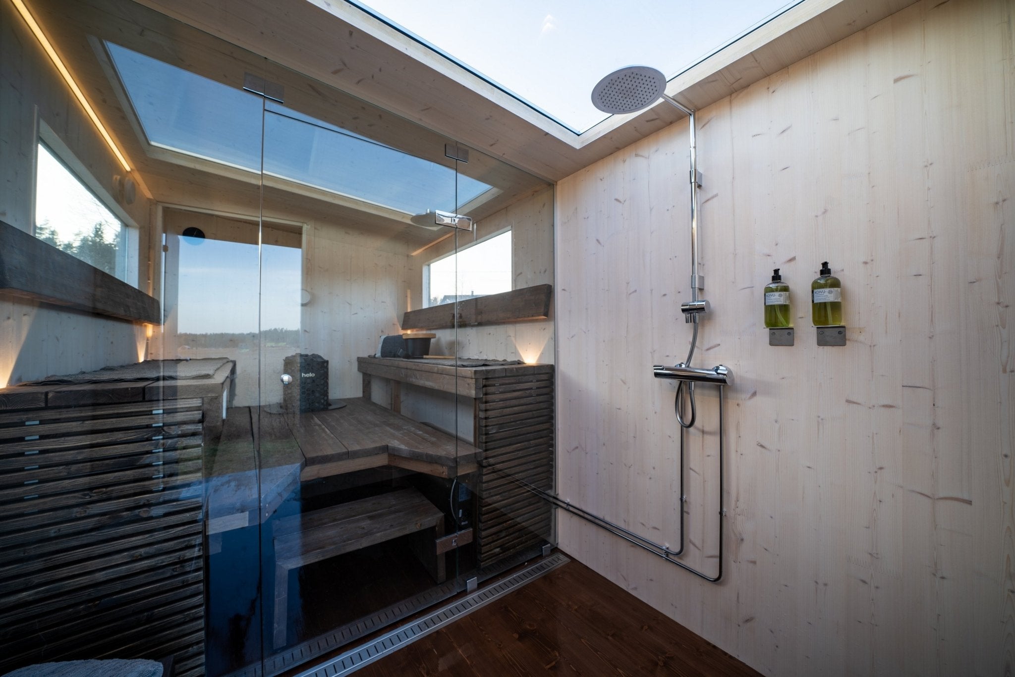 Ripavi Sointu Finnish Outdoor Sauna – Luxury 8-Person Sauna with Shower & Skylight-Ripavi-InHouse Wellness