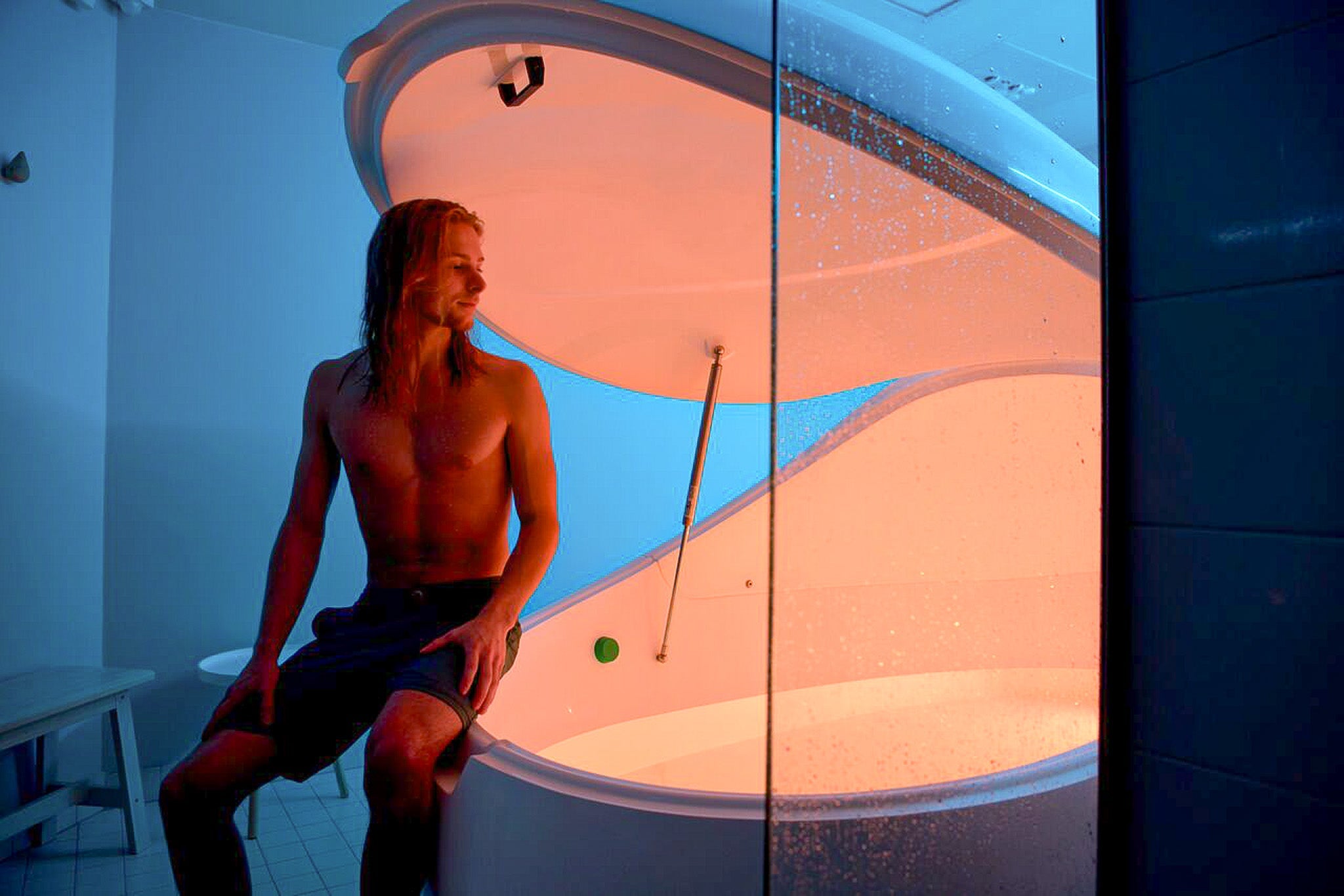 Vmax Float Pod by DreamPod – Premium Sensory Deprivation Tank with Advanced Floatation Technology for Ultimate Relaxation-Dream Pod-InHouse Wellness